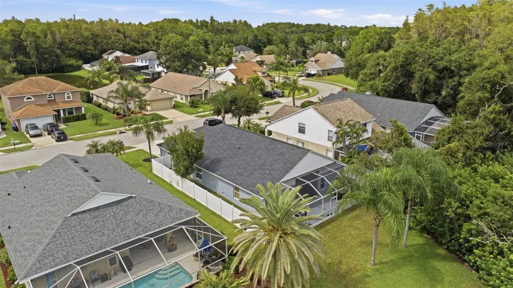 416 CYPRESS VIEW DRIVE Oldsmar, FL 34677