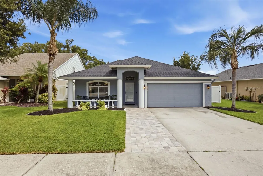 416 CYPRESS VIEW DRIVE Oldsmar, FL 34677