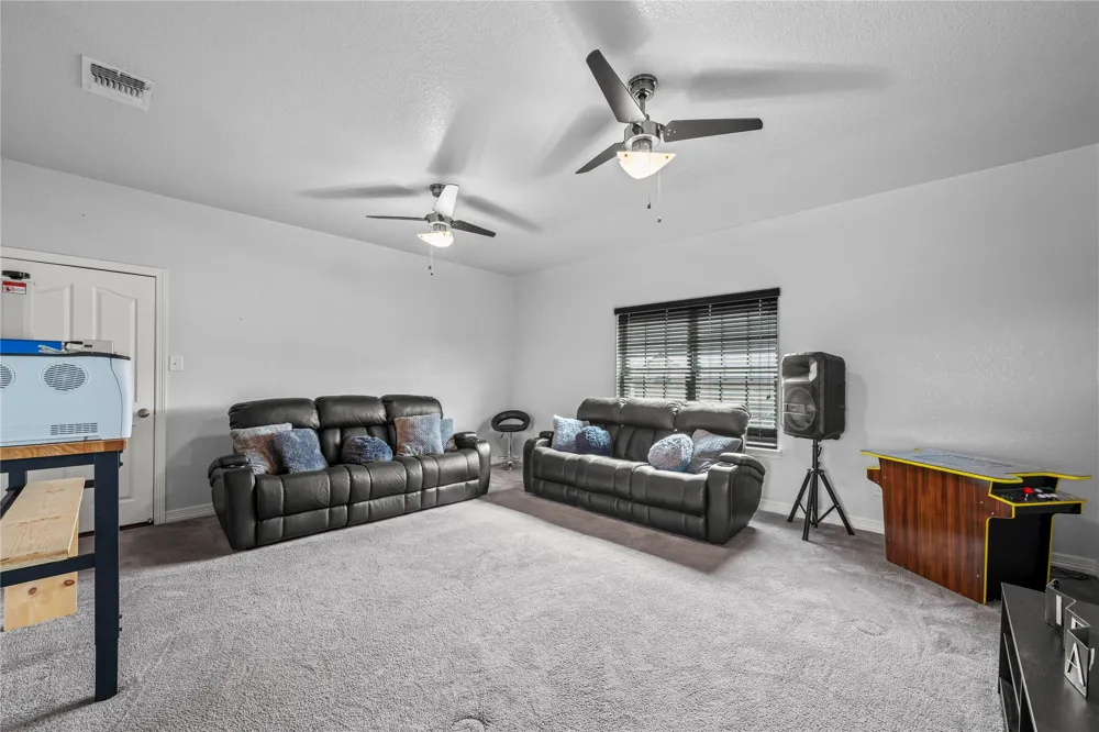 4906 Deerwood Loop Killeen, TX 76542