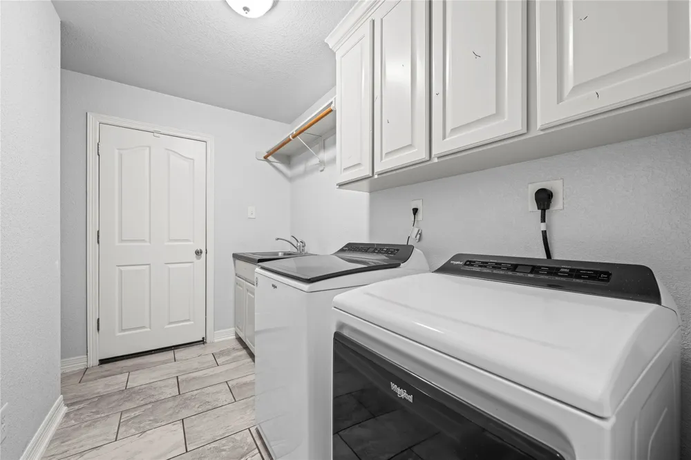 4906 Deerwood Loop Killeen, TX 76542