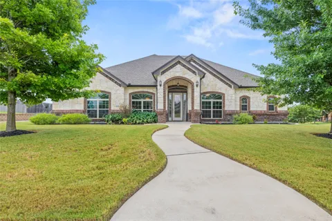 4906 Deerwood Loop