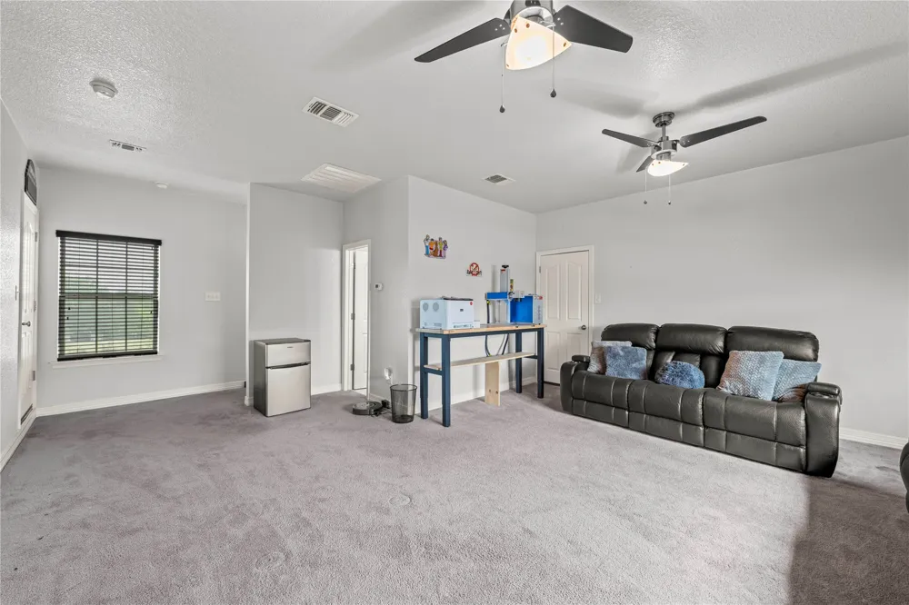 4906 Deerwood Loop Killeen, TX 76542