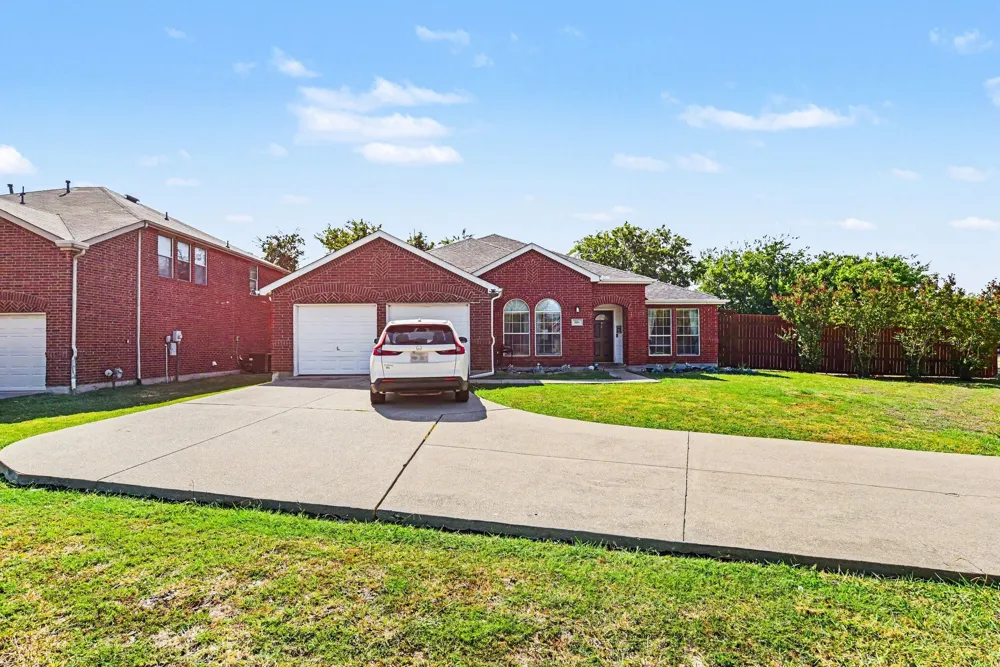 501 Wolf Drive Forney, TX 75126