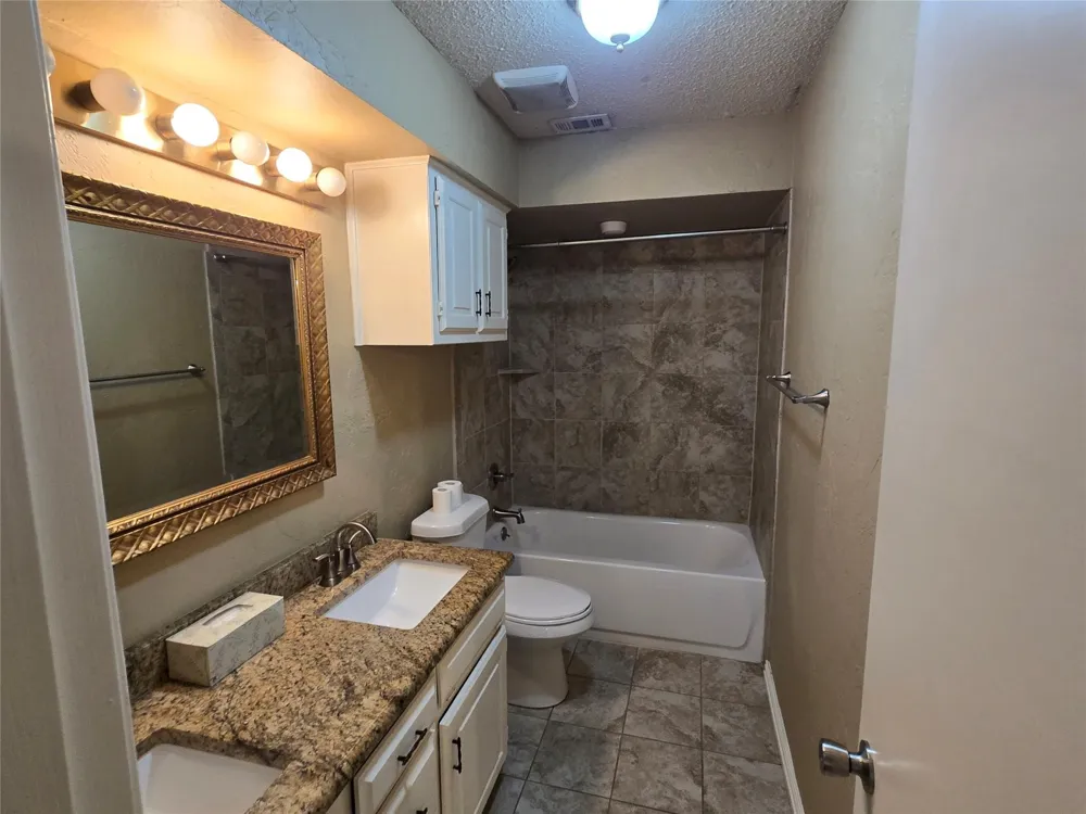 3216 Bandolino Lane Plano, TX 75075