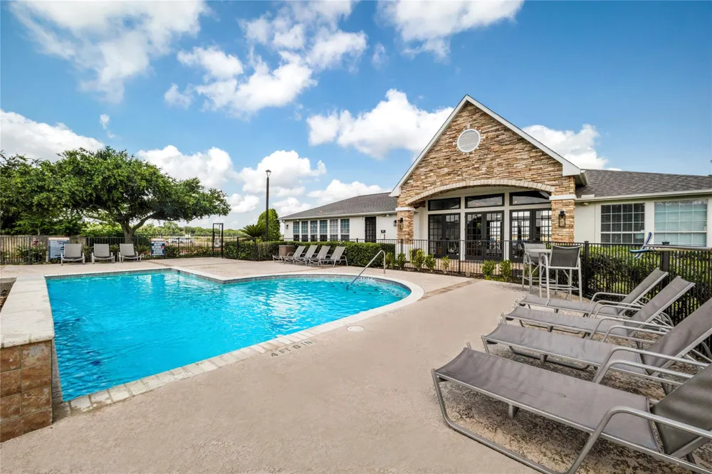 3419 Fountains Drive #0806 Rosenberg, TX 77471