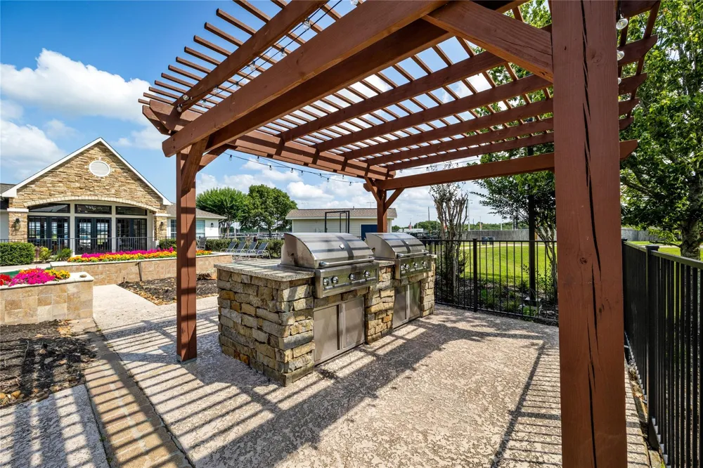 3419 Fountains Drive #0806 Rosenberg, TX 77471