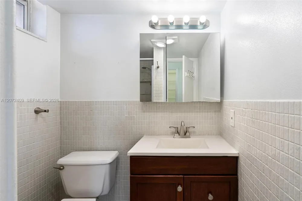 2903 Point East Dr #K414 Aventura, FL 33160
