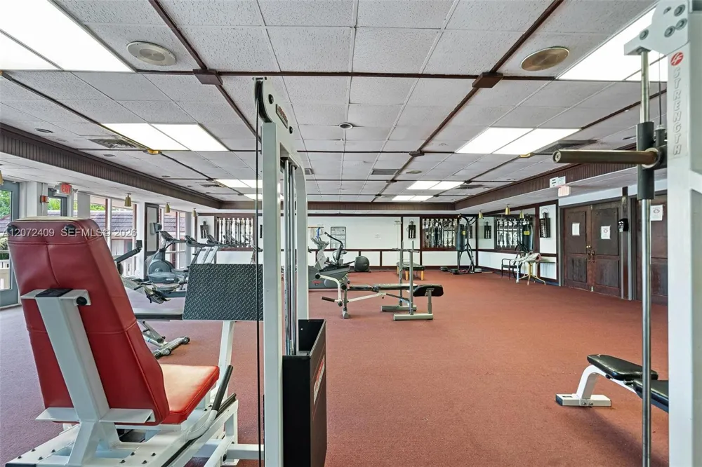 2903 Point East Dr #K414 Aventura, FL 33160