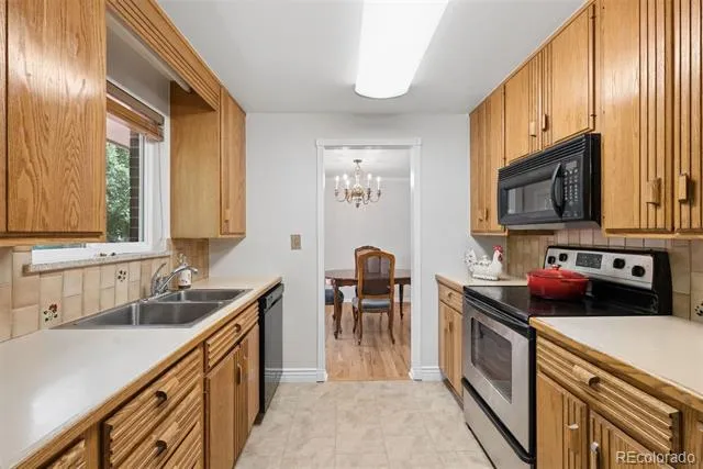 6256 S Cook Street Centennial, CO 80121