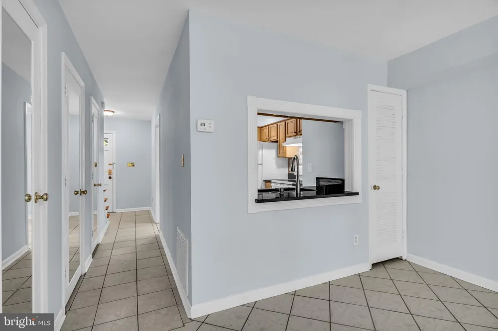 8105 KINGSWAY COURT #259 Springfield, VA 22152