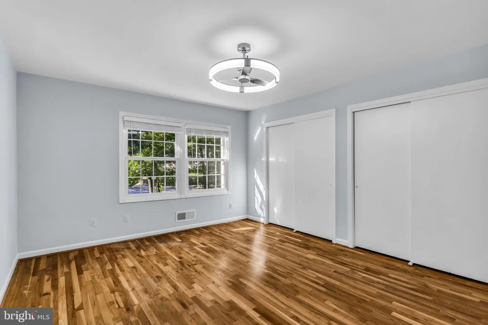 8105 KINGSWAY COURT #259 Springfield, VA 22152