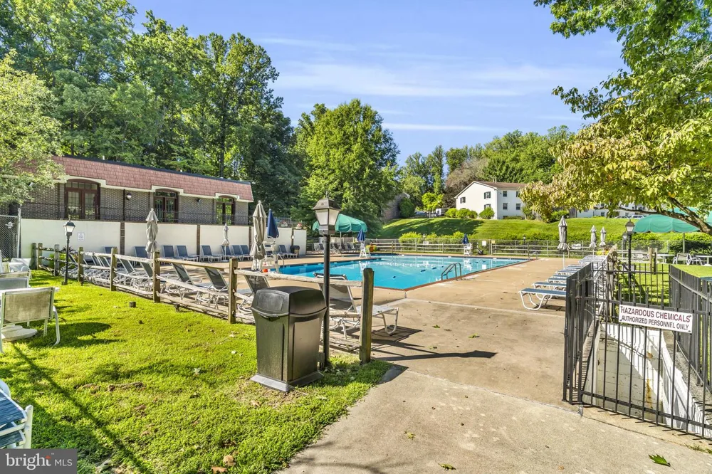 8105 KINGSWAY COURT #259 Springfield, VA 22152