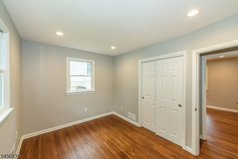 66 E Shore Rd Jefferson, NJ 07849
