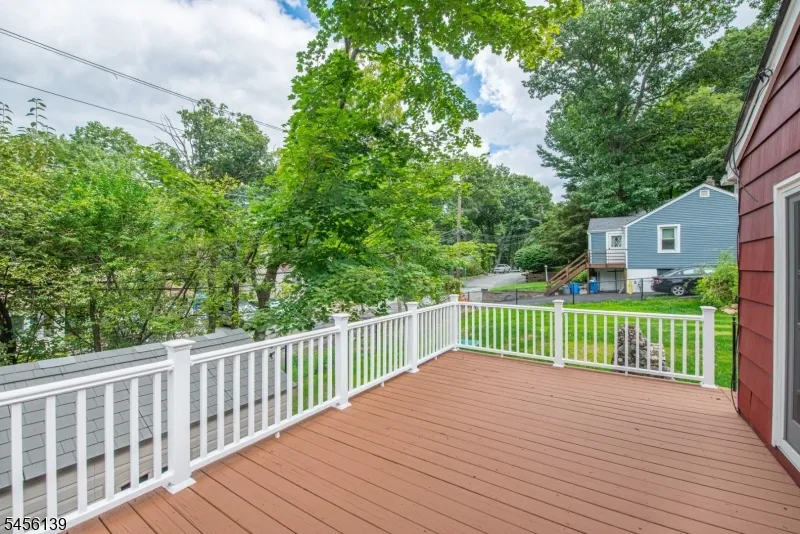 66 E Shore Rd Jefferson, NJ 07849