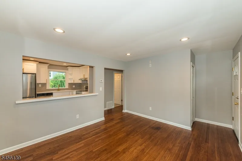 66 E Shore Rd Jefferson, NJ 07849