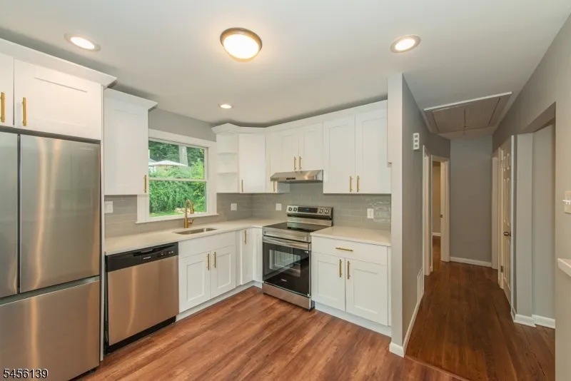 66 E Shore Rd Jefferson, NJ 07849