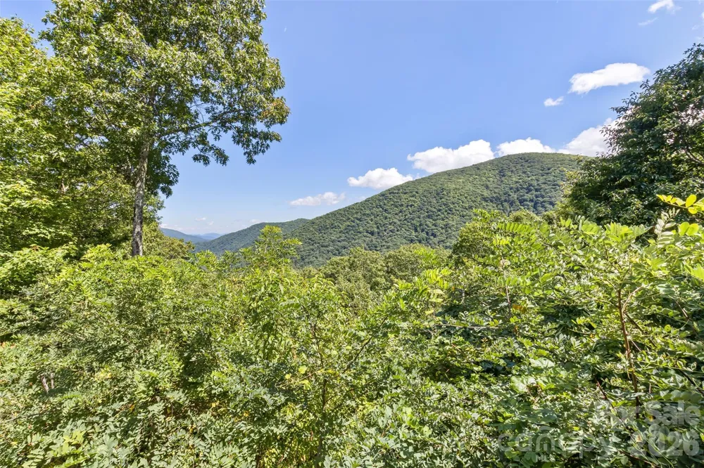 153 Tall Oaks Drive Maggie Valley, NC 28751