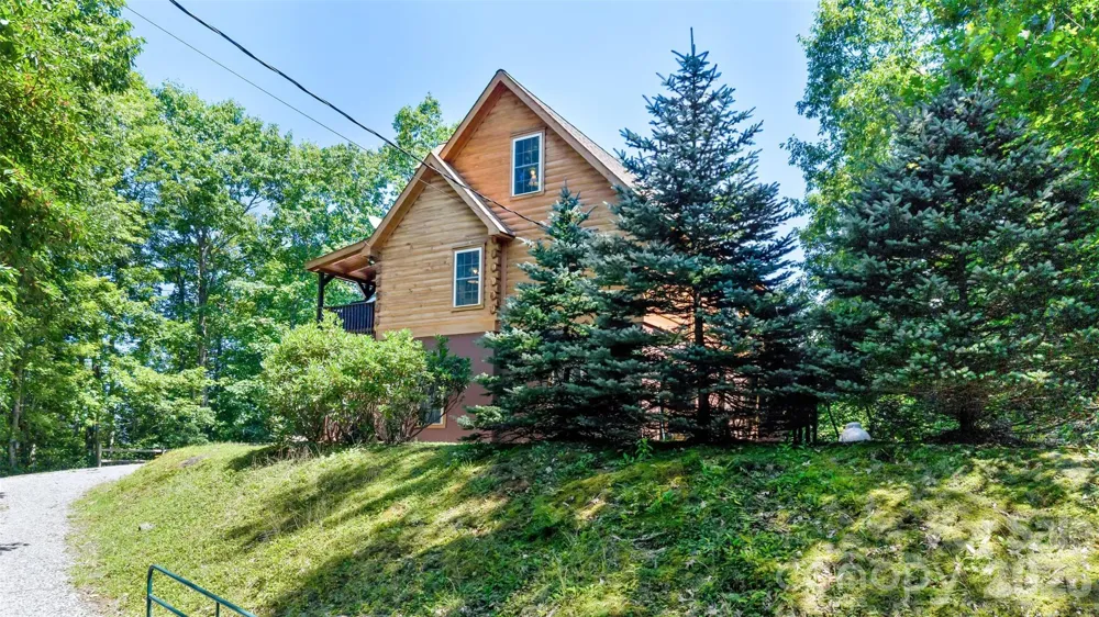 153 Tall Oaks Drive Maggie Valley, NC 28751