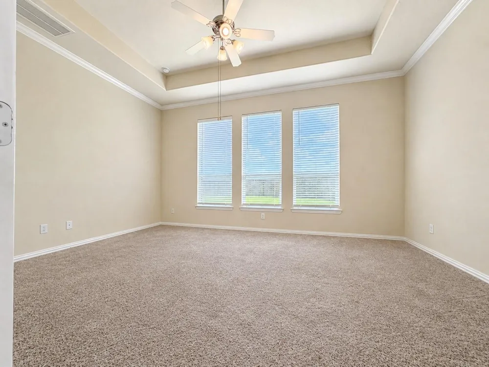 9734 Willowmoor Lane Brookshire, TX 77423