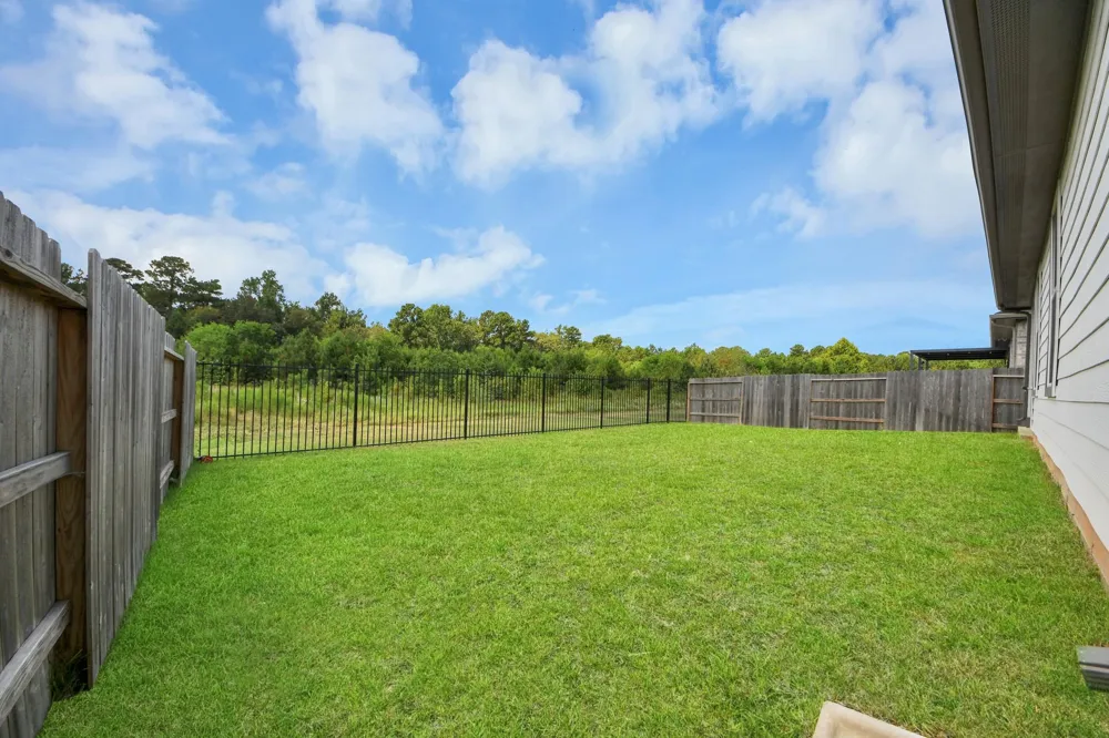 303 Springfield Terrace Drive Conroe, TX 77304