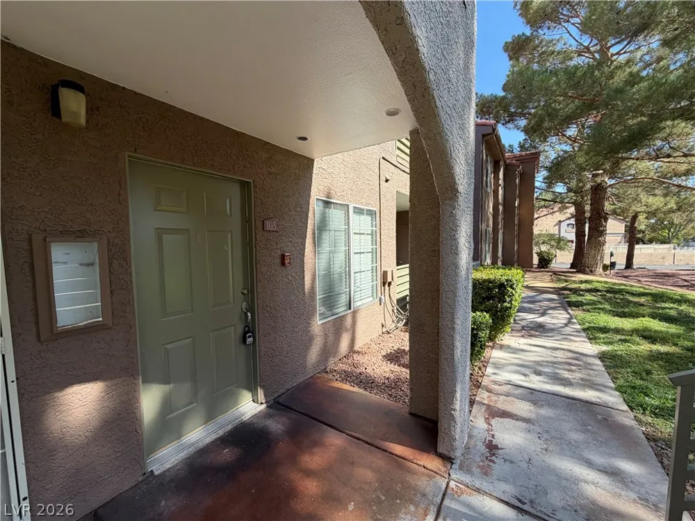 2130 Sealion Drive #103 Las Vegas, NV 89128