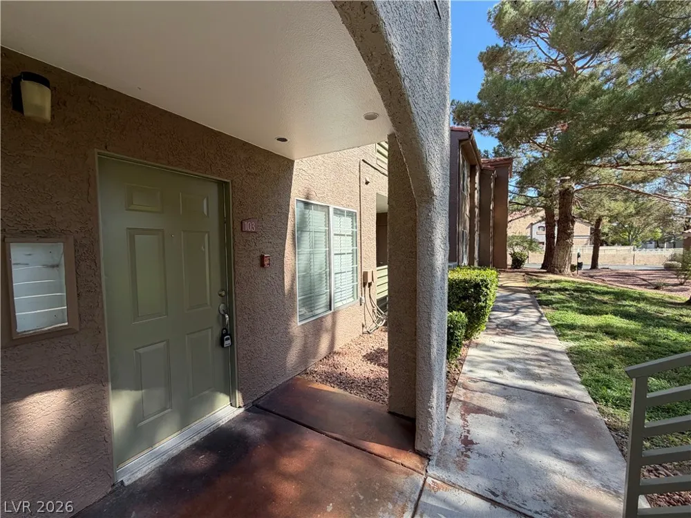 2130 Sealion Drive #103 Las Vegas, NV 89128