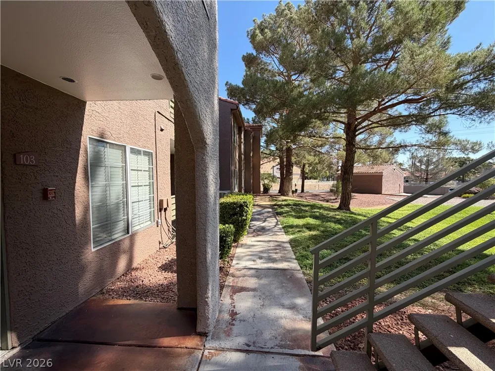 2130 Sealion Drive #103 Las Vegas, NV 89128