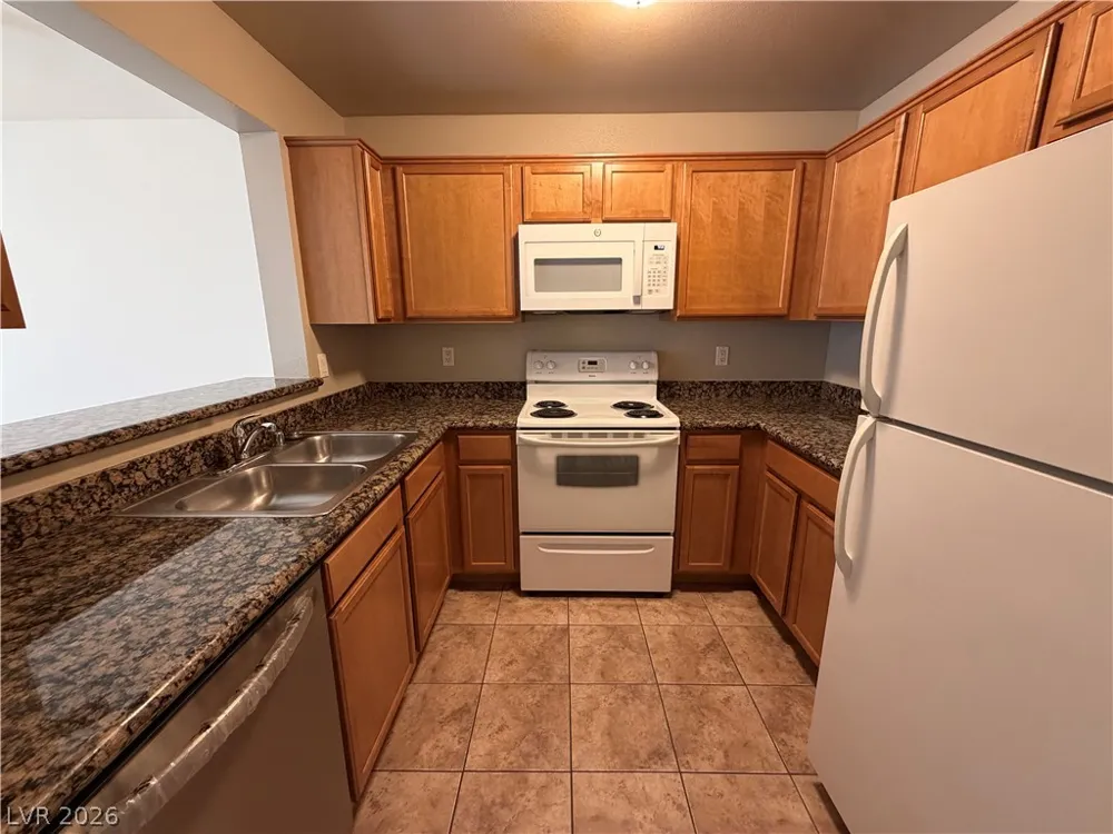 2130 Sealion Drive #103 Las Vegas, NV 89128