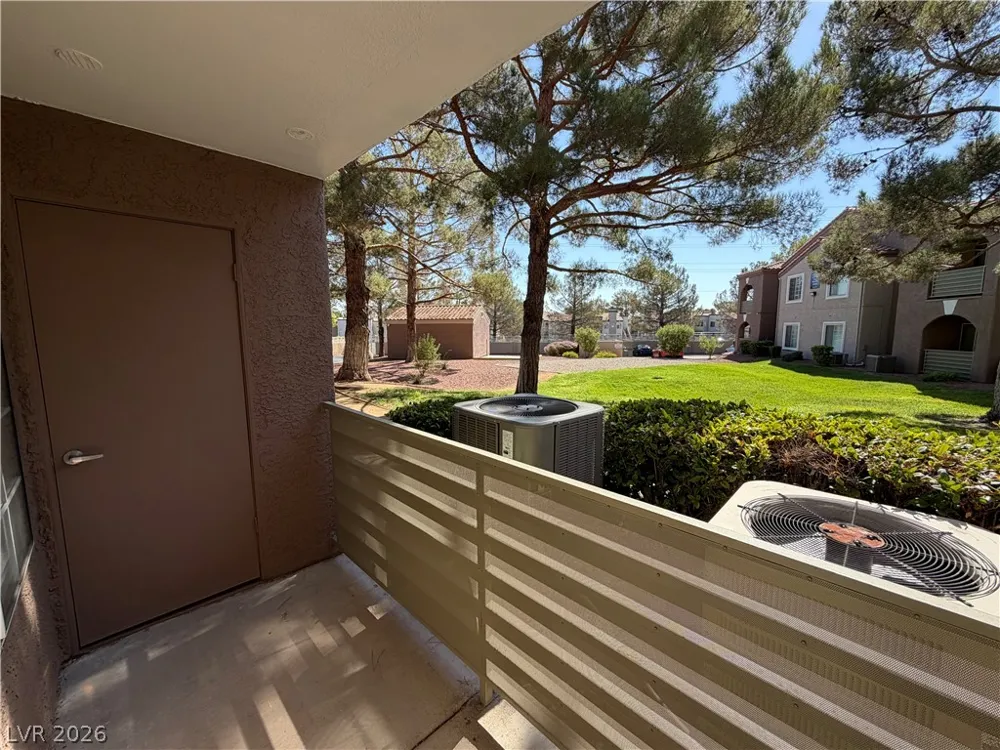 2130 Sealion Drive #103 Las Vegas, NV 89128