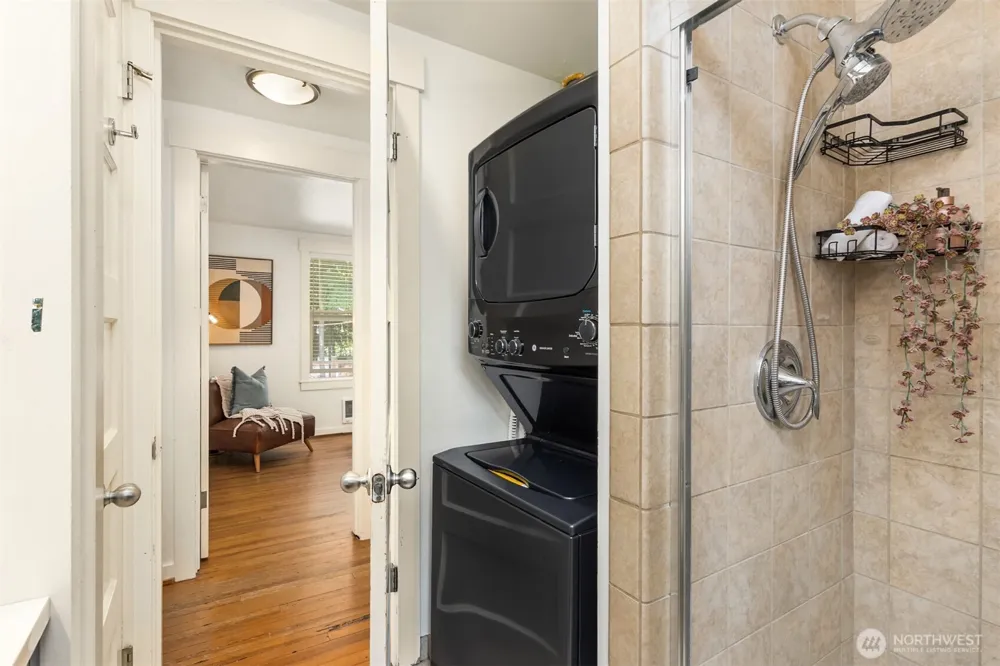 1574 NE Park View Dr #10 Bainbridge Island, WA 98110