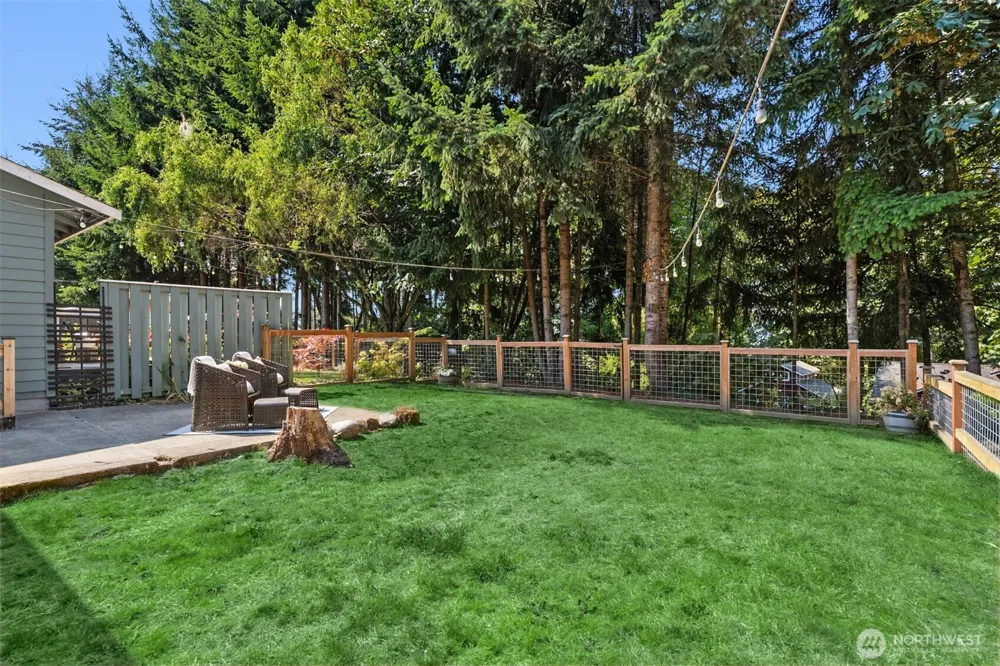 1574 NE Park View Dr #10 Bainbridge Island, WA 98110
