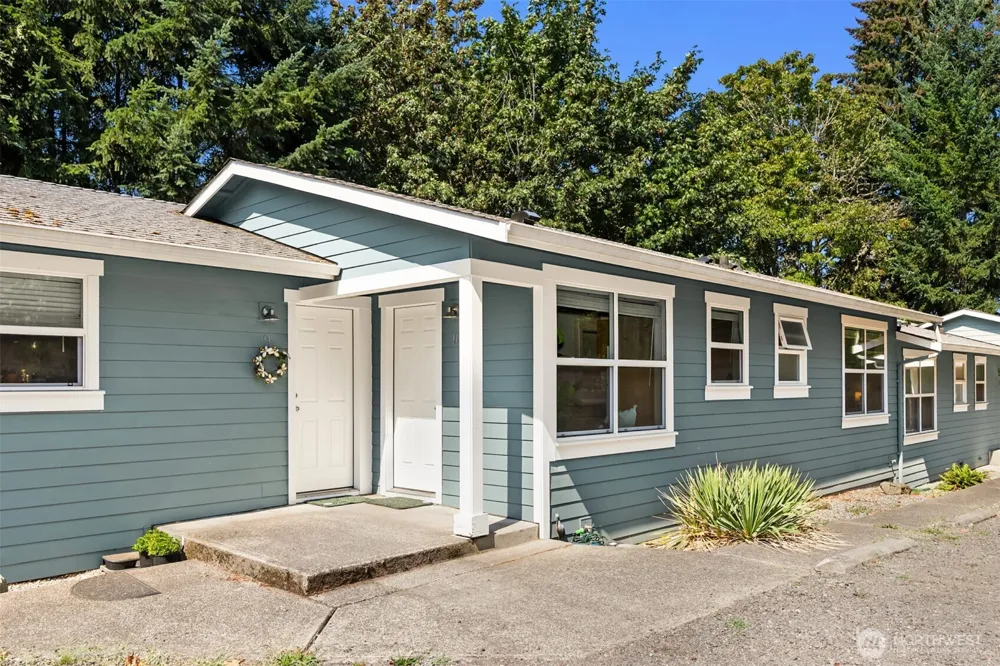 1574 NE Park View Dr #10 Bainbridge Island, WA 98110