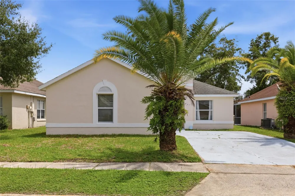 2537 CHATHAM CIRCLE Kissimmee, FL 34746