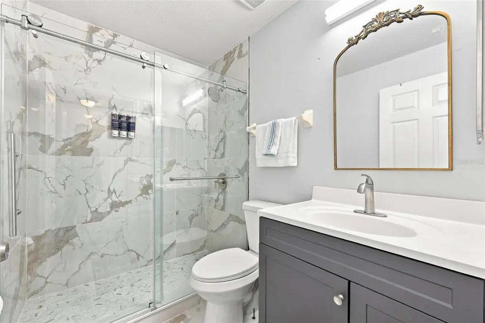 2537 CHATHAM CIRCLE Kissimmee, FL 34746