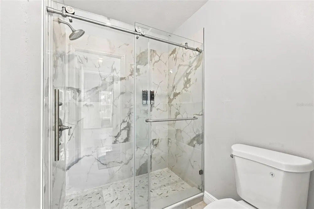 2537 CHATHAM CIRCLE Kissimmee, FL 34746