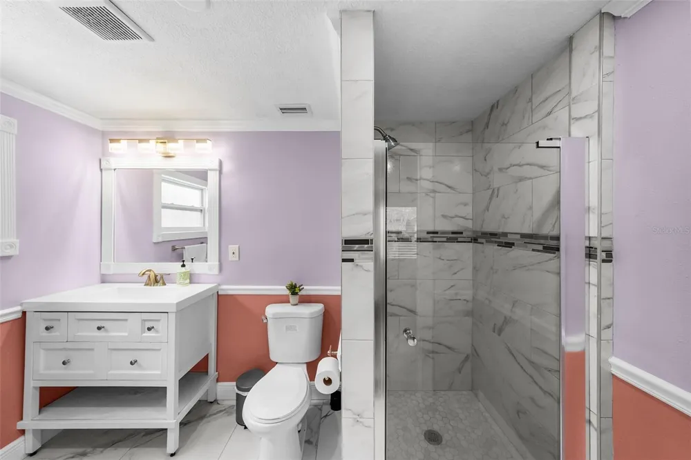 8912 40TH STREET Tampa, FL 33604