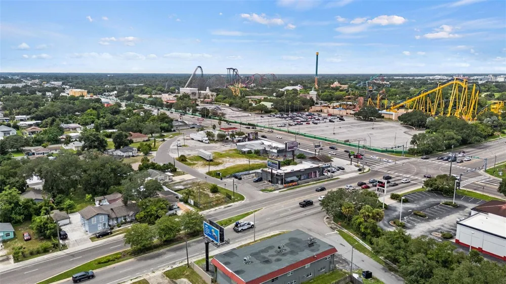 8912 40TH STREET Tampa, FL 33604