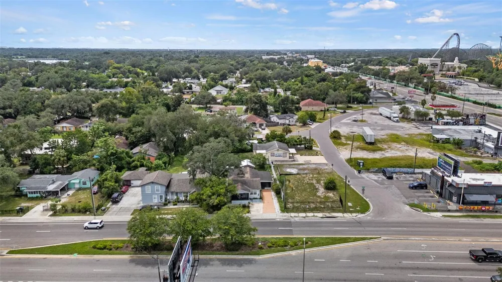 8912 40TH STREET Tampa, FL 33604