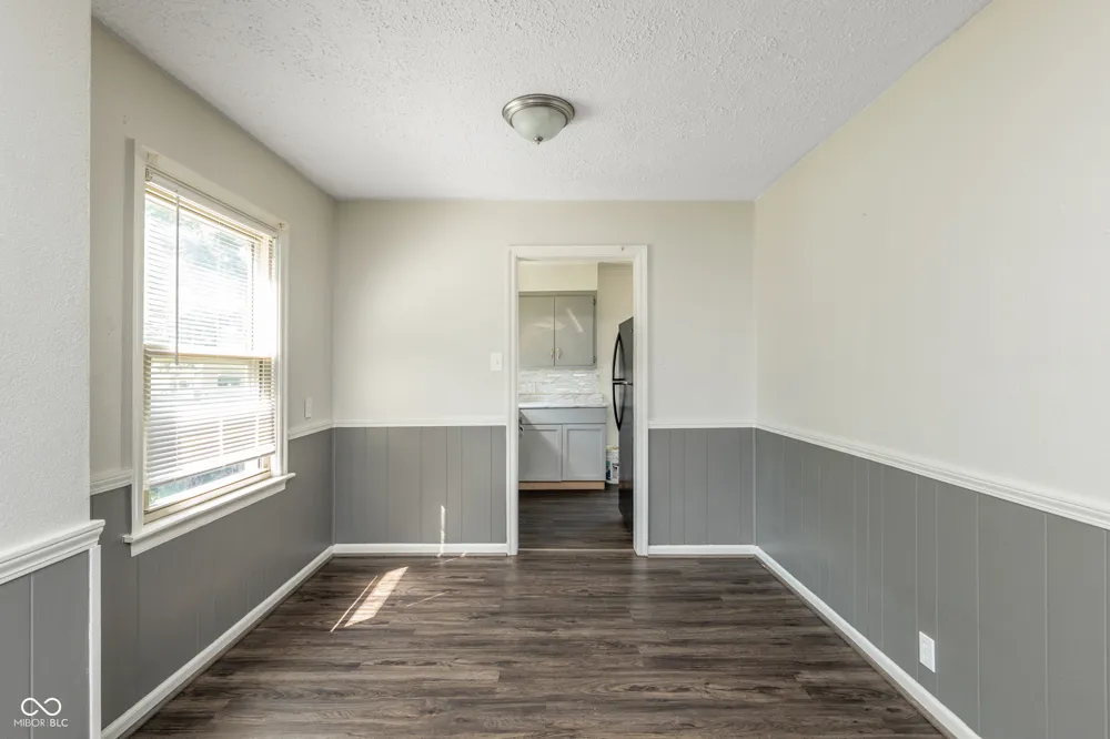 4383 Olney Street Indianapolis, IN 46205