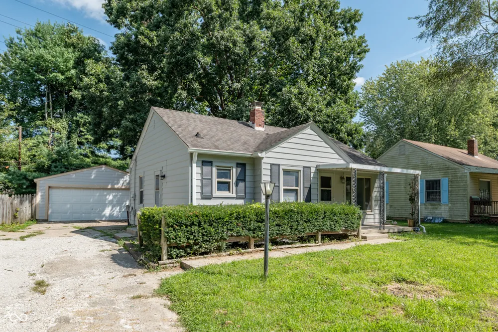 4383 Olney Street Indianapolis, IN 46205