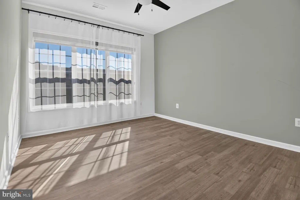 23465 BELVOIR WOODS TERRACE Ashburn, VA 20148
