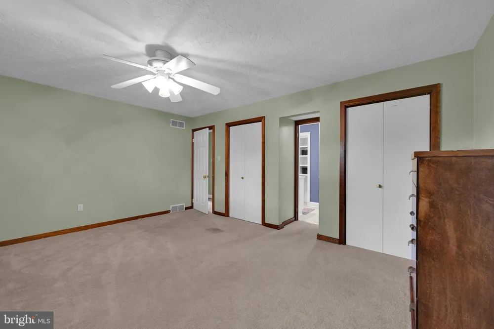 920 RIFE RUN ROAD Manheim, PA 17545