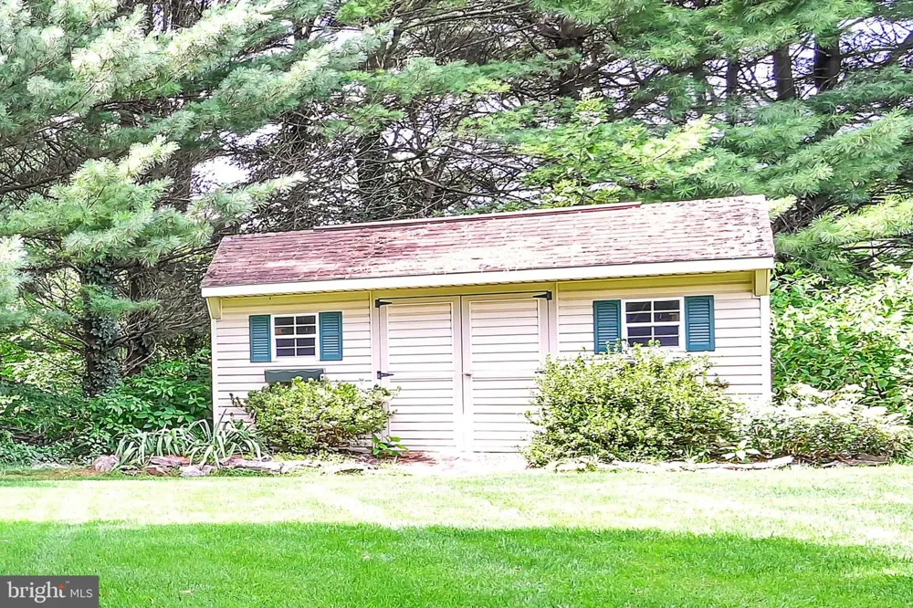 920 RIFE RUN ROAD Manheim, PA 17545