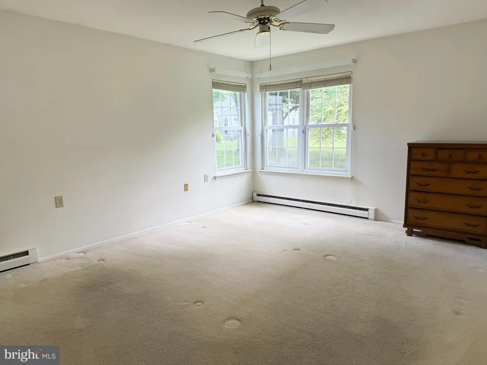 14 COTHERSTONE DRIVE Southampton, NJ 08088
