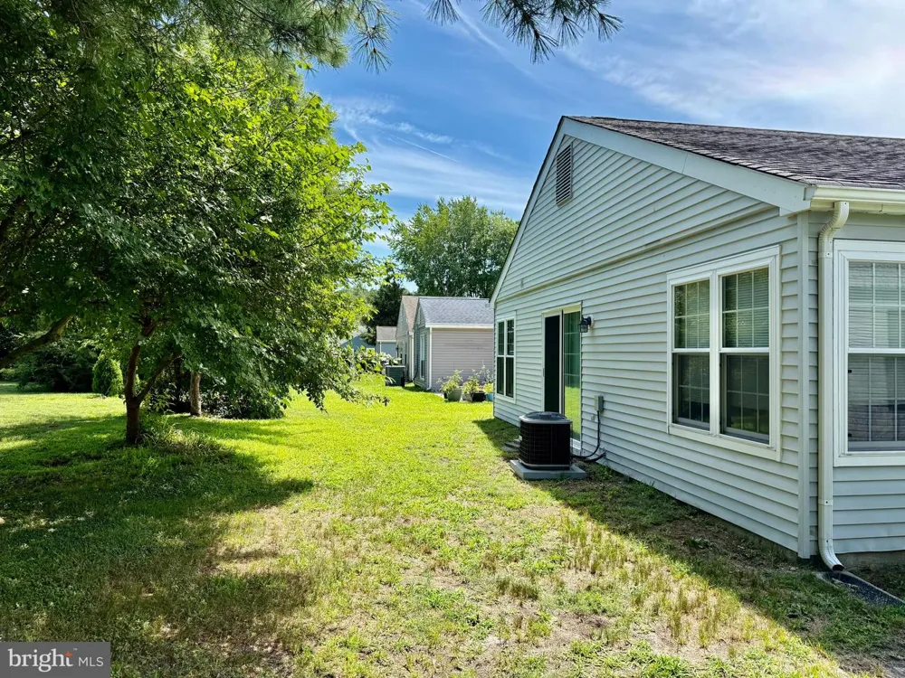 14 COTHERSTONE DRIVE Southampton, NJ 08088