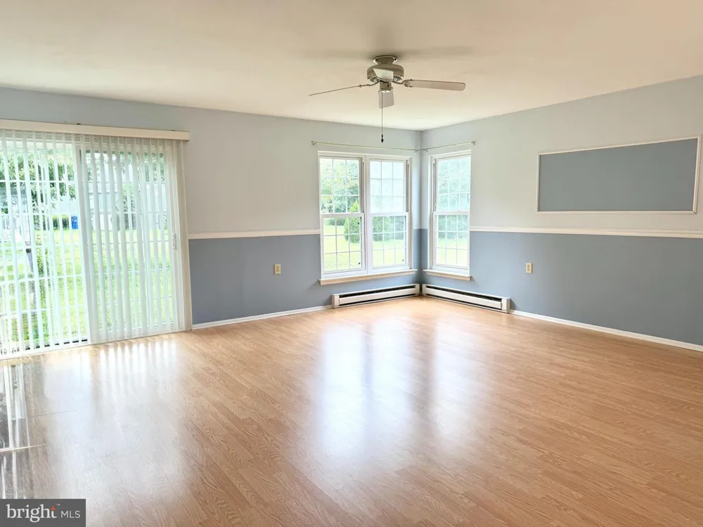14 COTHERSTONE DRIVE Southampton, NJ 08088