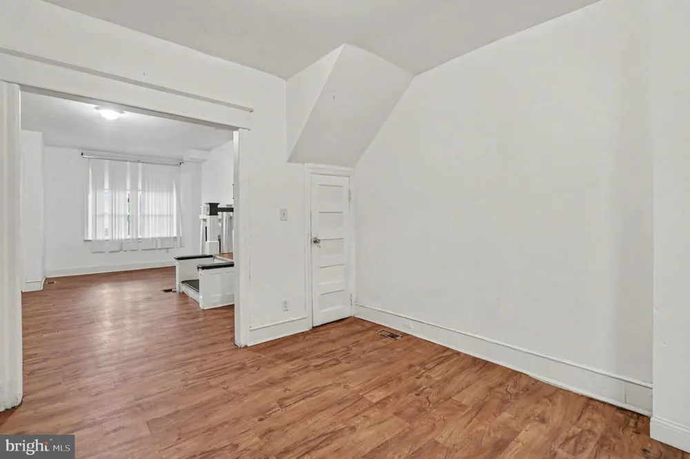 4813 WARNOCK STREET Philadelphia, PA 19141