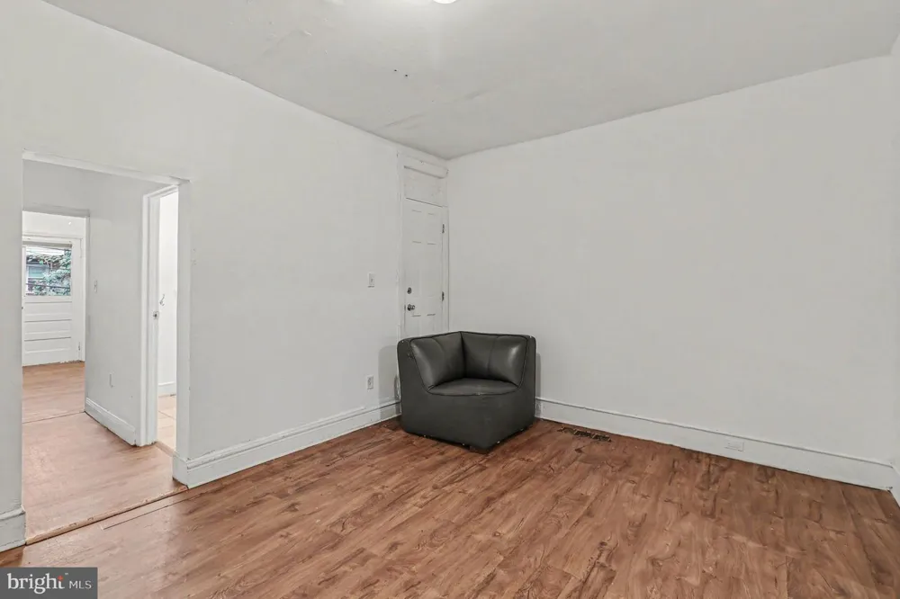 4813 WARNOCK STREET Philadelphia, PA 19141