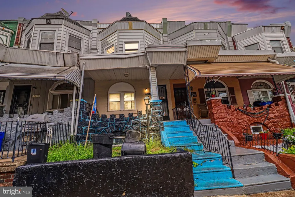 4813 WARNOCK STREET Philadelphia, PA 19141
