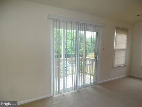 1404 BEACON HILL DRIVE